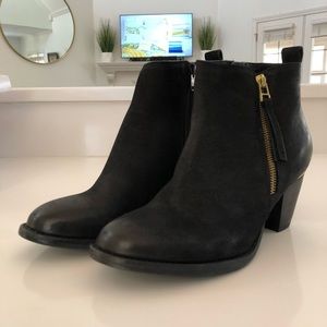 Black leather with gold trim Steve Madden booties